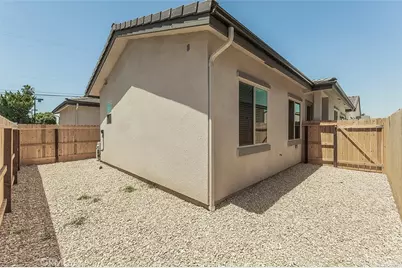 2365 N Arthur Avenue, Fresno, CA 93705 - Photo 41