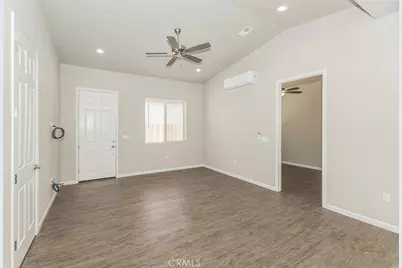 2365 N Arthur Avenue, Fresno, CA 93705 - Photo 3
