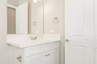 2365 N Arthur Ave, Fresno, CA 93705 - Photo 35