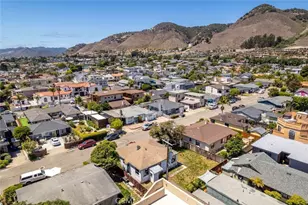 351 Esparto, Pismo Beach, CA 93449 - Photo 35