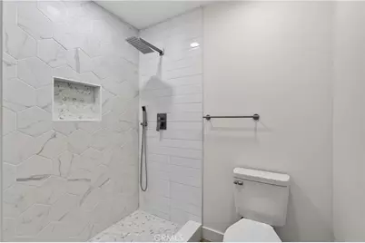 8082 N Sherman, Fresno, CA 93720 - Photo 25