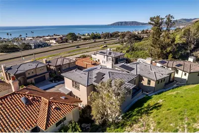 2732 Barcelona Street, Pismo Beach, CA 93449 - Photo 9