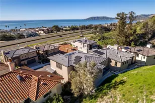2732 Barcelona St, Pismo Beach, CA 93449 - Photo 9