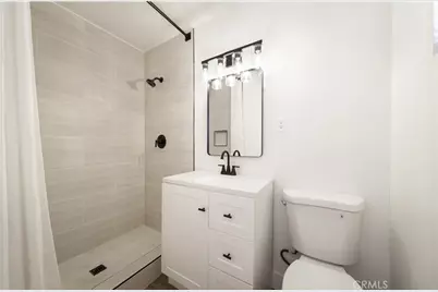 708 Delfino, Bakersfield, CA 93304 - Photo 13