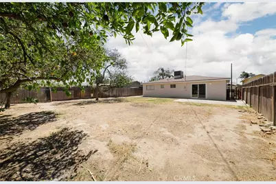 708 Delfino, Bakersfield, CA 93304 - Photo 23