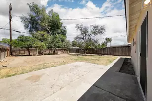 708 Delfino, Bakersfield, CA 93304 - Photo 21