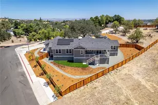1006 Merry Hill Rd, Paso Robles, CA 93446 - Photo 57