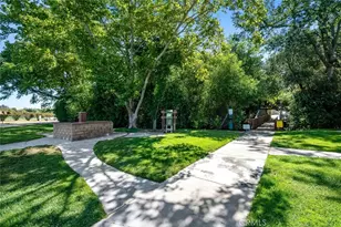 126 Flag Way, Paso Robles, CA 93446 - Photo 37