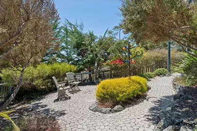 380 Huntington Road, Cambria, CA 93428 - Photo 43