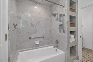 5648 E Dinuba, Fowler, CA 93625 - Photo 35