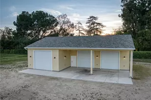 5648 E Dinuba, Fowler, CA 93625 - Photo 65