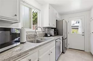 2558 Seahorse Ave, Ventura, CA 93001 - Photo 11