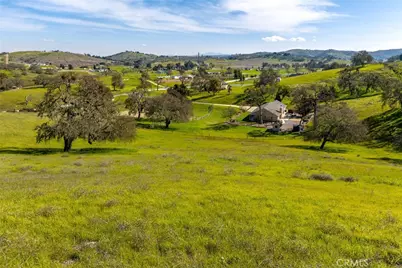 1855 Hanging Tree Lane, Templeton, CA 93465 - Photo 17