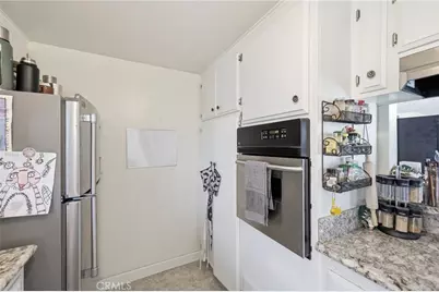 2558 Seahorse Avenue, Ventura, CA 93001 - Photo 31