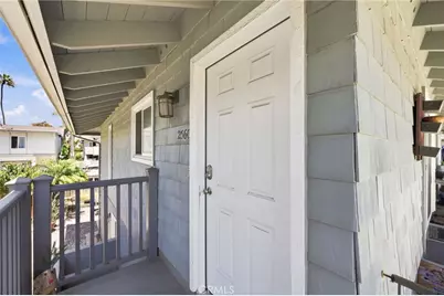 2558 Seahorse Avenue, Ventura, CA 93001 - Photo 11