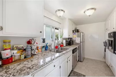 2558 Seahorse Avenue, Ventura, CA 93001 - Photo 29