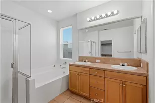 3042 W Delta, Visalia, CA 93291 - Photo 27