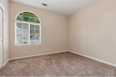 3042 W Delta, Visalia, CA 93291 - Photo 5