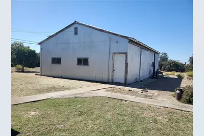 12720 10th Ave, Hanford, CA 93230 - Photo 13