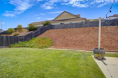 1502 Lambs Ear, Santa Maria, CA 93455 - Photo 41