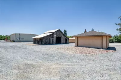 13715 E Nebraska, Kingsburg, CA 93631 - Photo 15