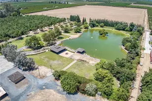 13715 E Nebraska, Kingsburg, CA 93631 - Photo 3