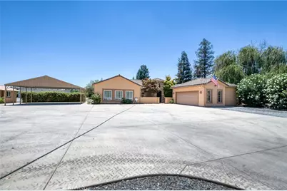 13715 E Nebraska, Kingsburg, CA 93631 - Photo 17