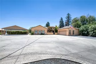 13715 E Nebraska, Kingsburg, CA 93631 - Photo 17