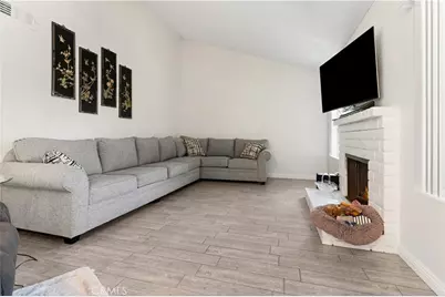 8924 Butternut, Bakersfield, CA 93306 - Photo 3