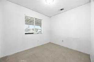 709 Crane St, Bakersfield, CA 93306 - Photo 17