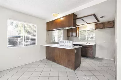 709 Crane Street, Bakersfield, CA 93306 - Photo 11