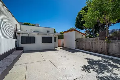 1131 Broad, San Luis Obispo, CA 93401 - Photo 21