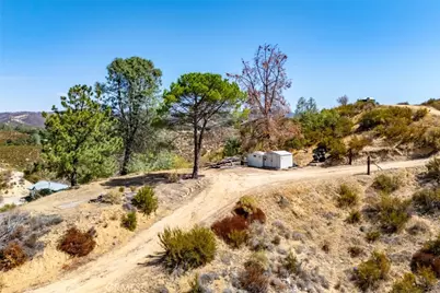 9725 Huer Huero Rd, Creston, CA 93432 - Photo 35