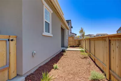 225 Kitty Hawk Court, San Luis Obispo, CA 93401 - Photo 9