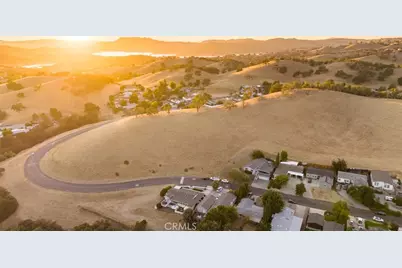 2986 Bridle Trail Lane, Paso Robles, CA 93446 - Photo 47