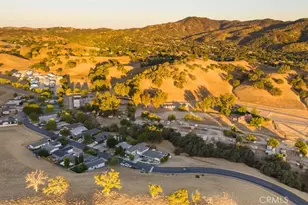 2986 Bridle Trail Ln, Paso Robles, CA 93446 - Photo 43