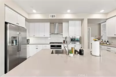 227 Bowery, Irvine, CA 92612 - Photo 11