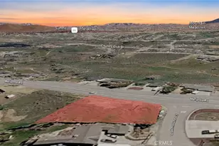 21101 Oakmount Ct, Tehachapi, CA 93561 - Photo 1
