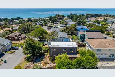 399 Warwick, Cambria, CA 93428 - Photo 5