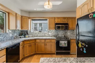 399 Warwick, Cambria, CA 93428 - Photo 15