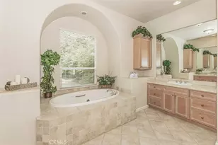 4477 N Quail Lake Dr, Clovis, CA 93619 - Photo 27