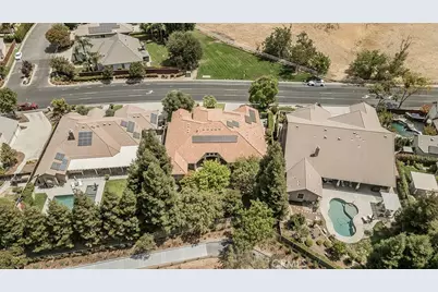 4477 N Quail Lake Drive, Clovis, CA 93619 - Photo 69