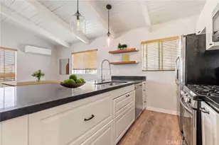 210 Opal, Newport Beach, CA 92662 - Photo 25