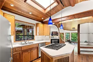 565 Chiswick Way, Cambria, CA 93428 - Photo 17