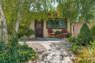 722 Deerfield Ln, Paso Robles, CA 93446 - Photo 3