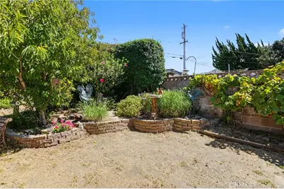 210 S E, Lompoc, CA 93436 - Photo 47