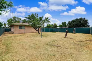 630 Belmont, Delano, CA 93215 - Photo 25