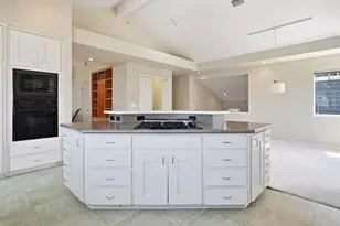 2770 Holden, Cambria, CA 93428 - Photo 25