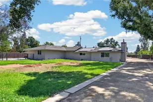 4832 N Fruit Ave, Fresno, CA 93705 - Photo 3