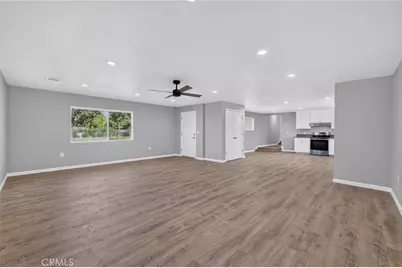 4832 N Fruit Avenue, Fresno, CA 93705 - Photo 9